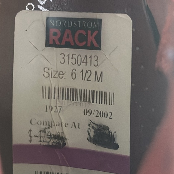 Santana booties Size 61/2 - Picture 9 of 9